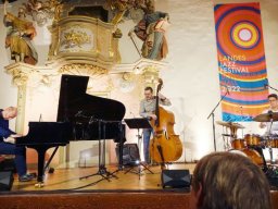 Edgar Knecht Trio